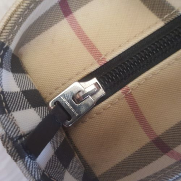 Burberry PVC Canvas Shoulder Bag - Picture 6 of 8